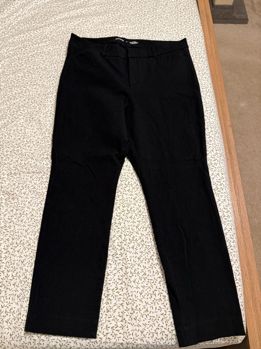 Old Navy High-Rise Pixie Skinny Pant